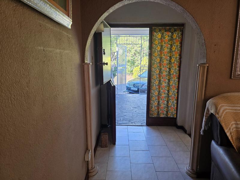 4 Bedroom Property for Sale in Churchill Estate Western Cape